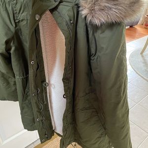 Gap Sherpa lined parka
